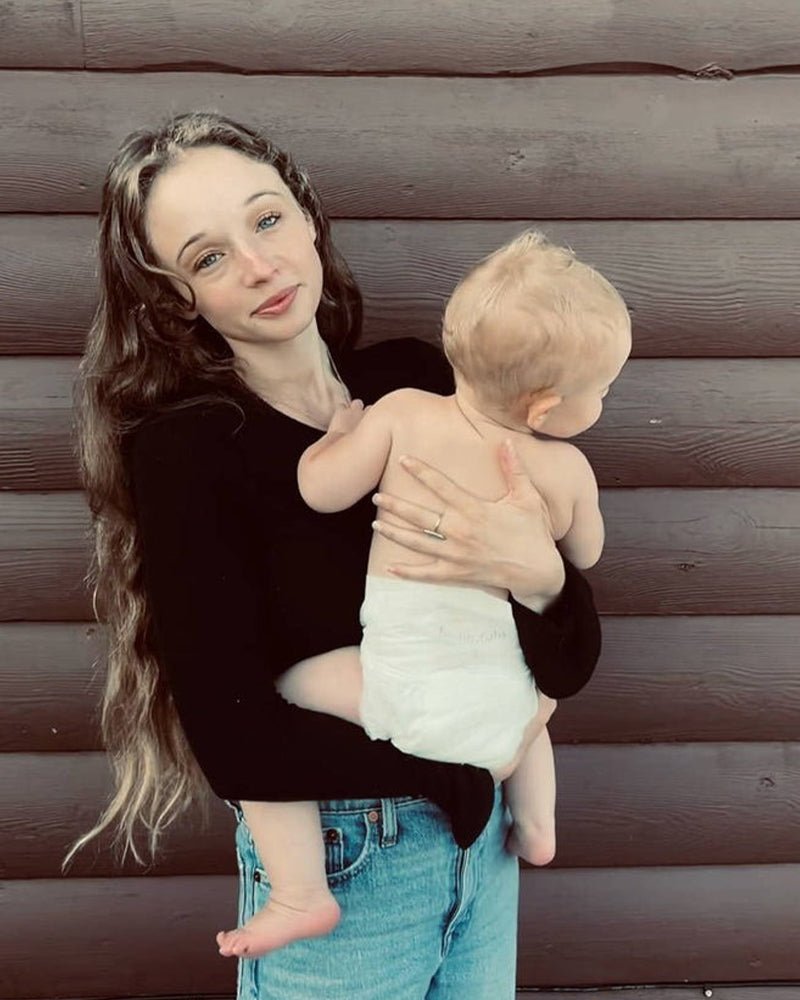 Entering Motherhood with Carson Meyer - Goldie LeWinter