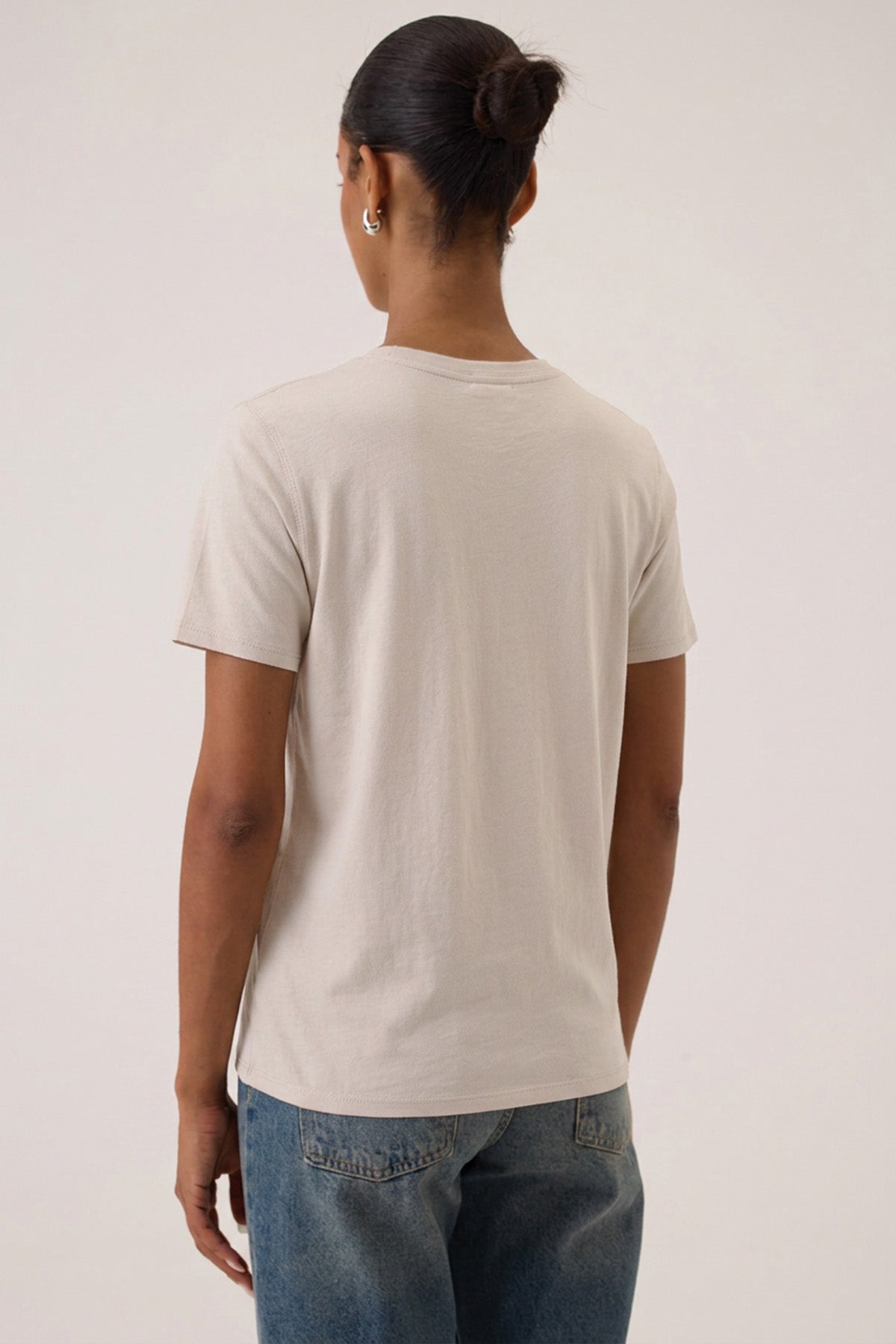 Sydney Organic Girlfriend Tee - Goldie LeWinter #color_stone