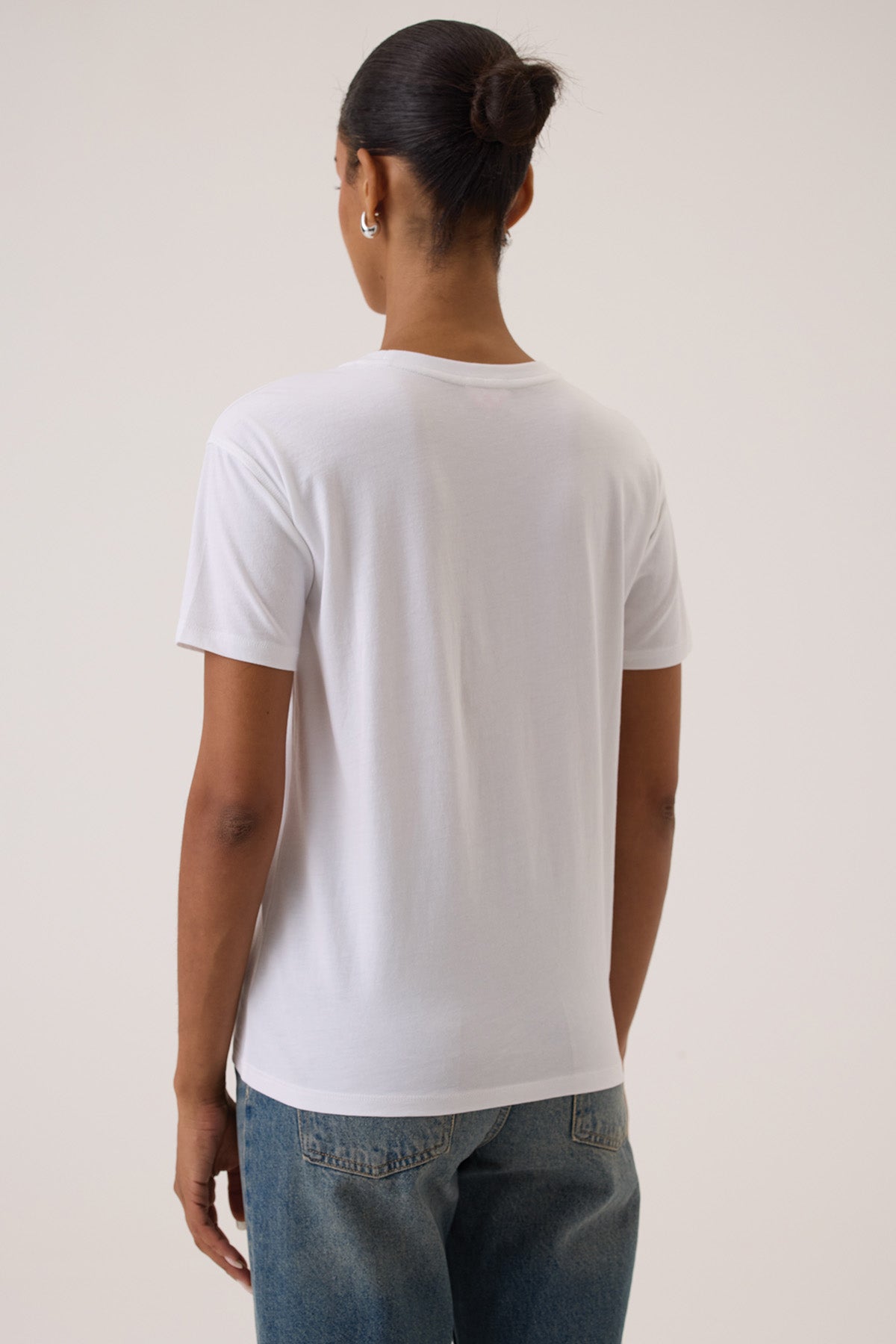 Sydney Organic Girlfriend Tee - Goldie LeWinter #color_white