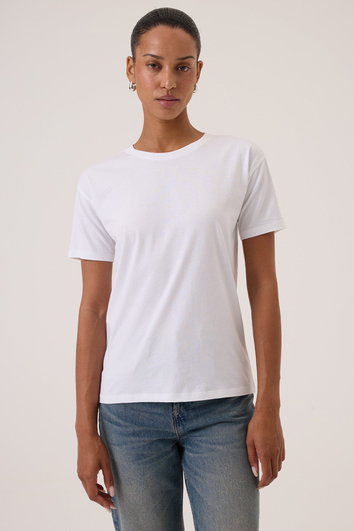 Sydney Organic Girlfriend Tee - Goldie LeWinter #color_white