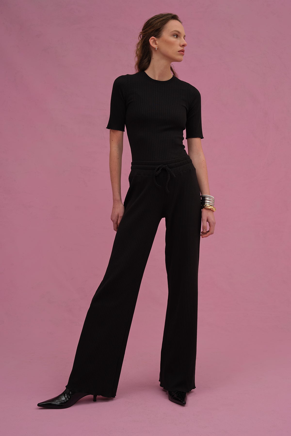 Chelsea Editor Tee - Goldie LeWinter #color_black