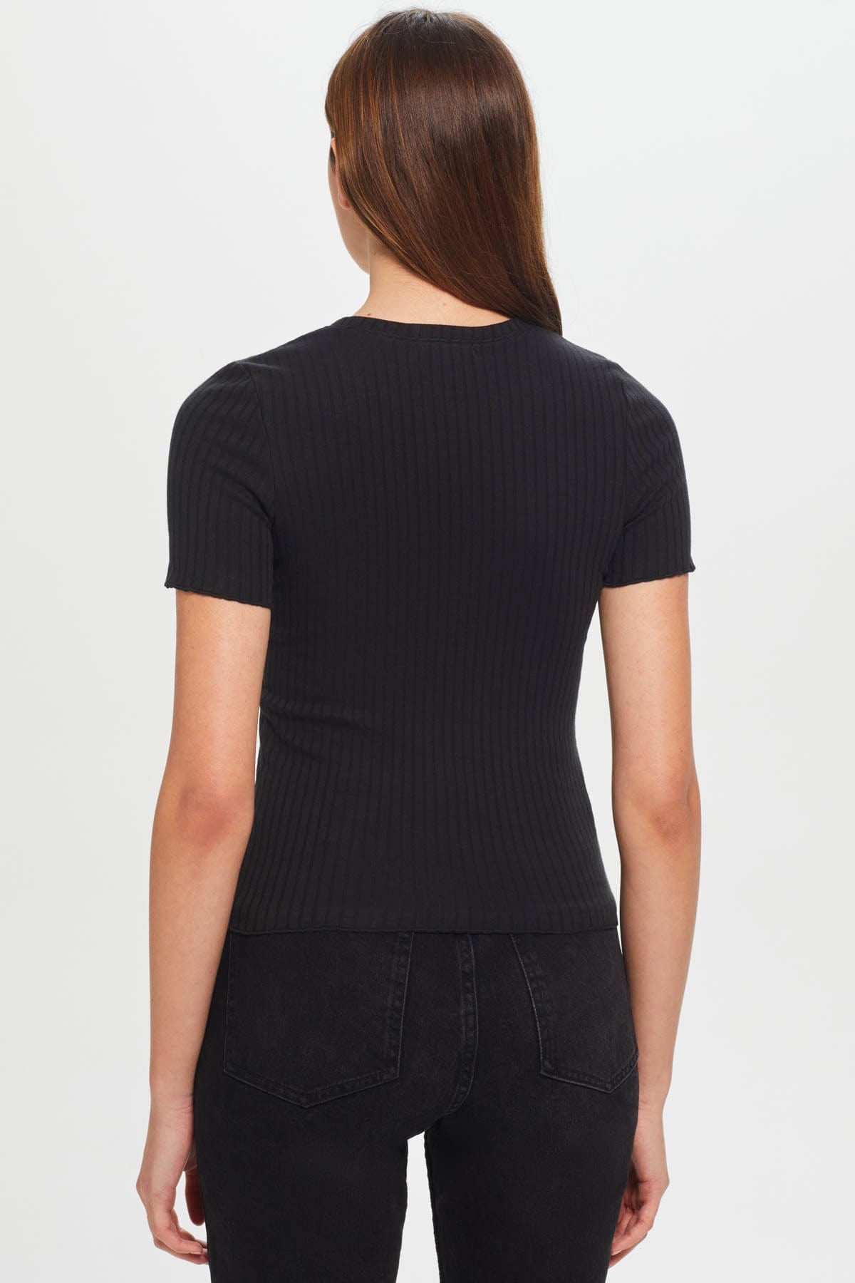 Chelsea Tee - Goldie LeWinter
