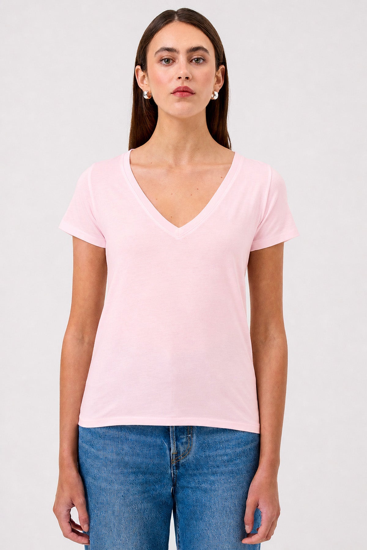 Cleo V Neck Tee - Goldie LeWinter #color_cherry blossom
