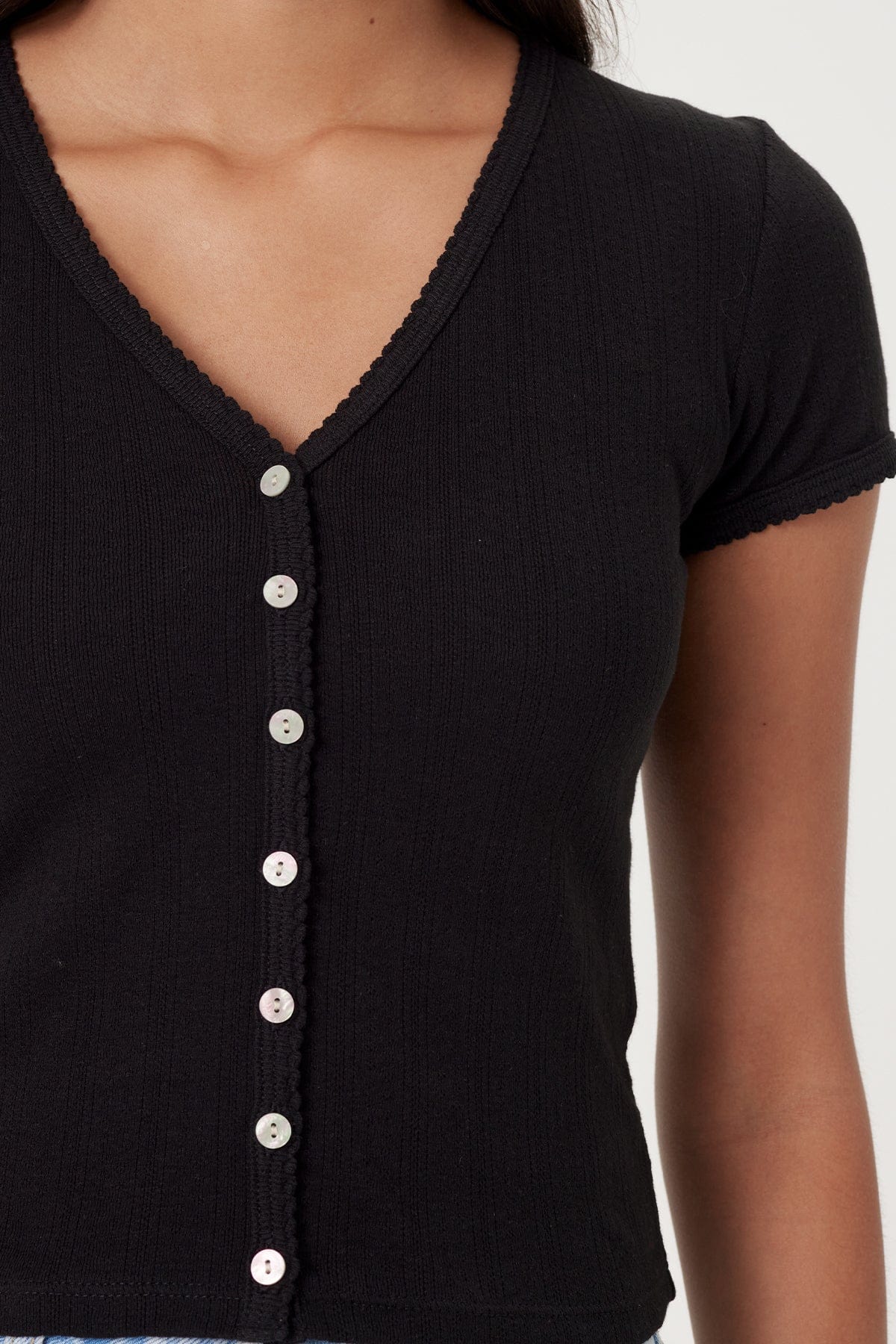 Ellie Cropped Cardigan - Goldie LeWinter #color_black