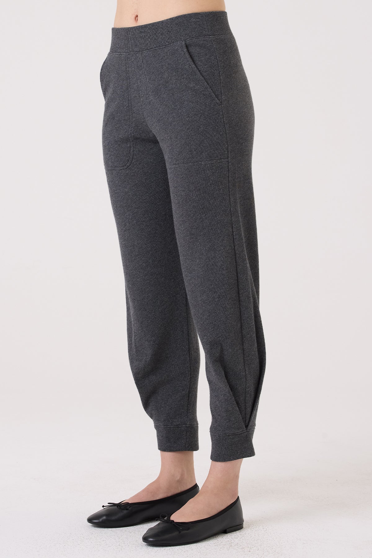 Endless Weekend Jogger - Goldie LeWinter #color_charcoal heather