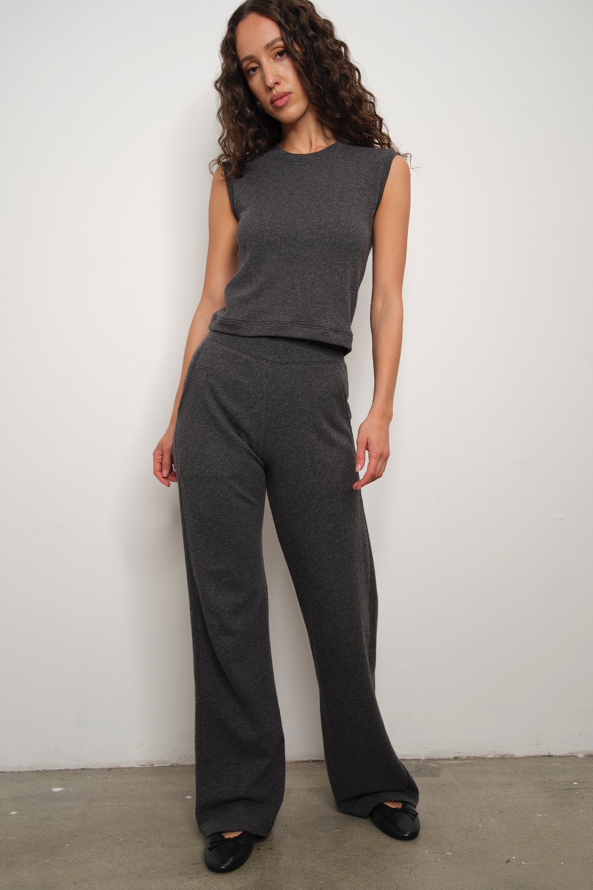Endless Weekend Pant - Goldie LeWinter #color_charcoal heather