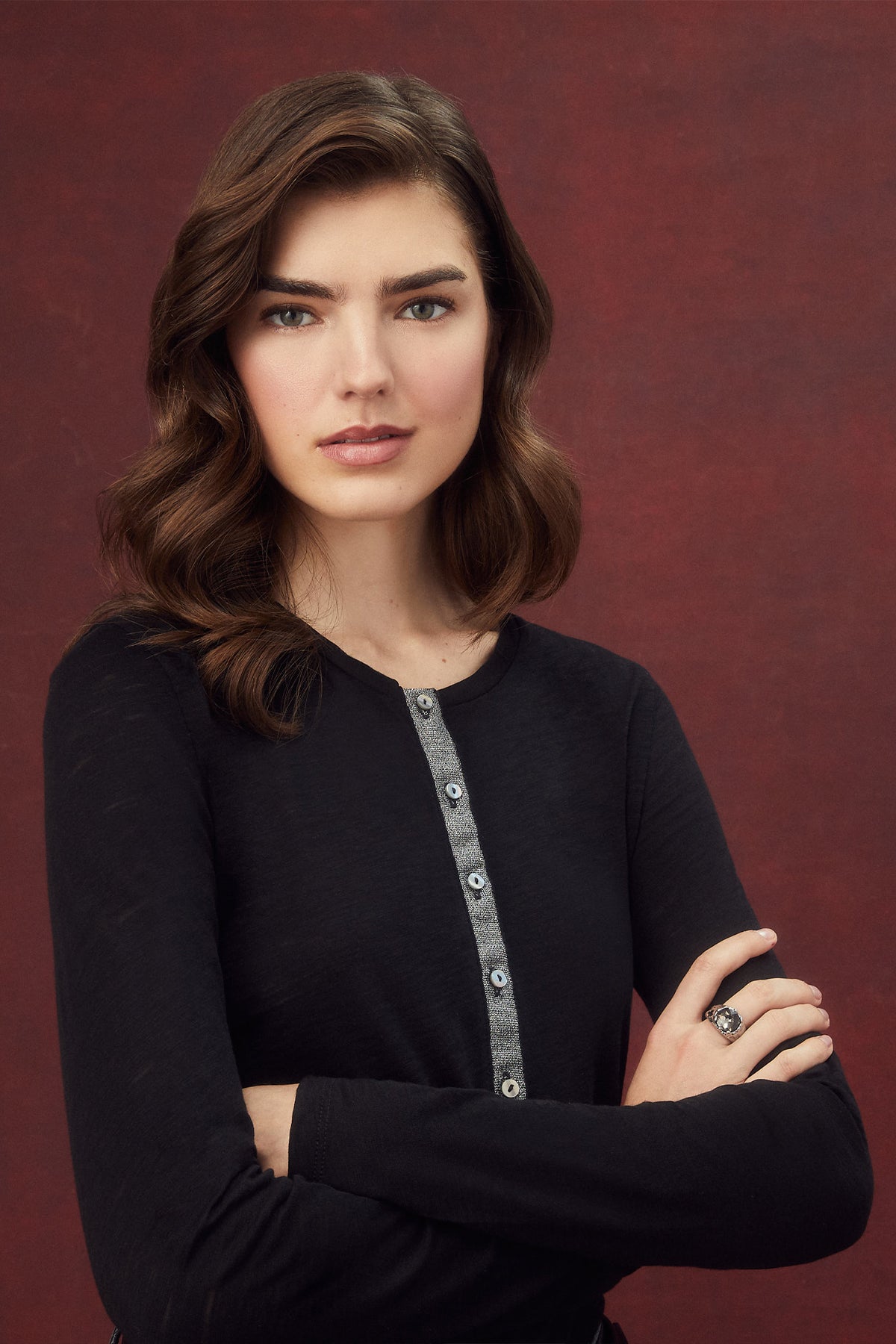 Pavé Shimmer Henley - Goldie LeWinter #color_black