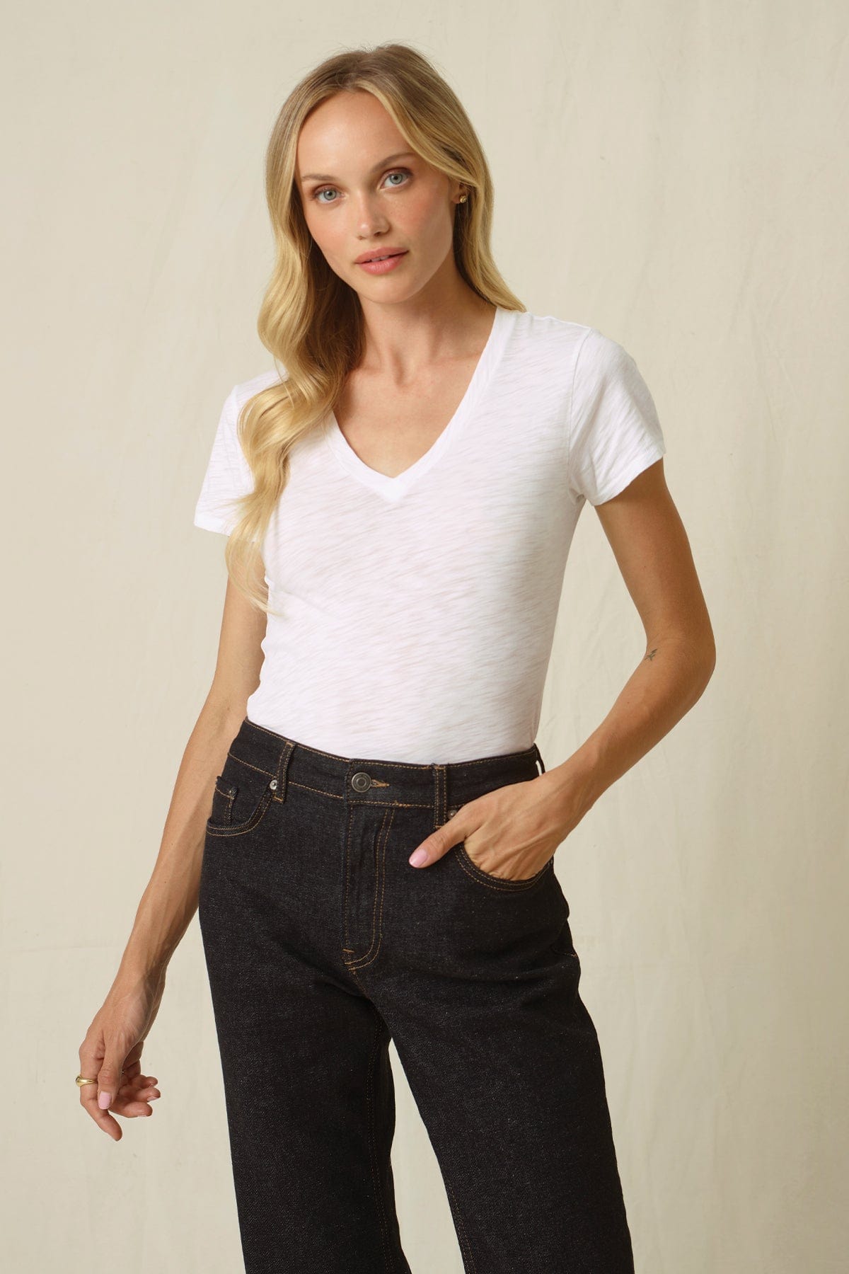 Signature Slub V Neck Tee - Goldie LeWinter #color_white