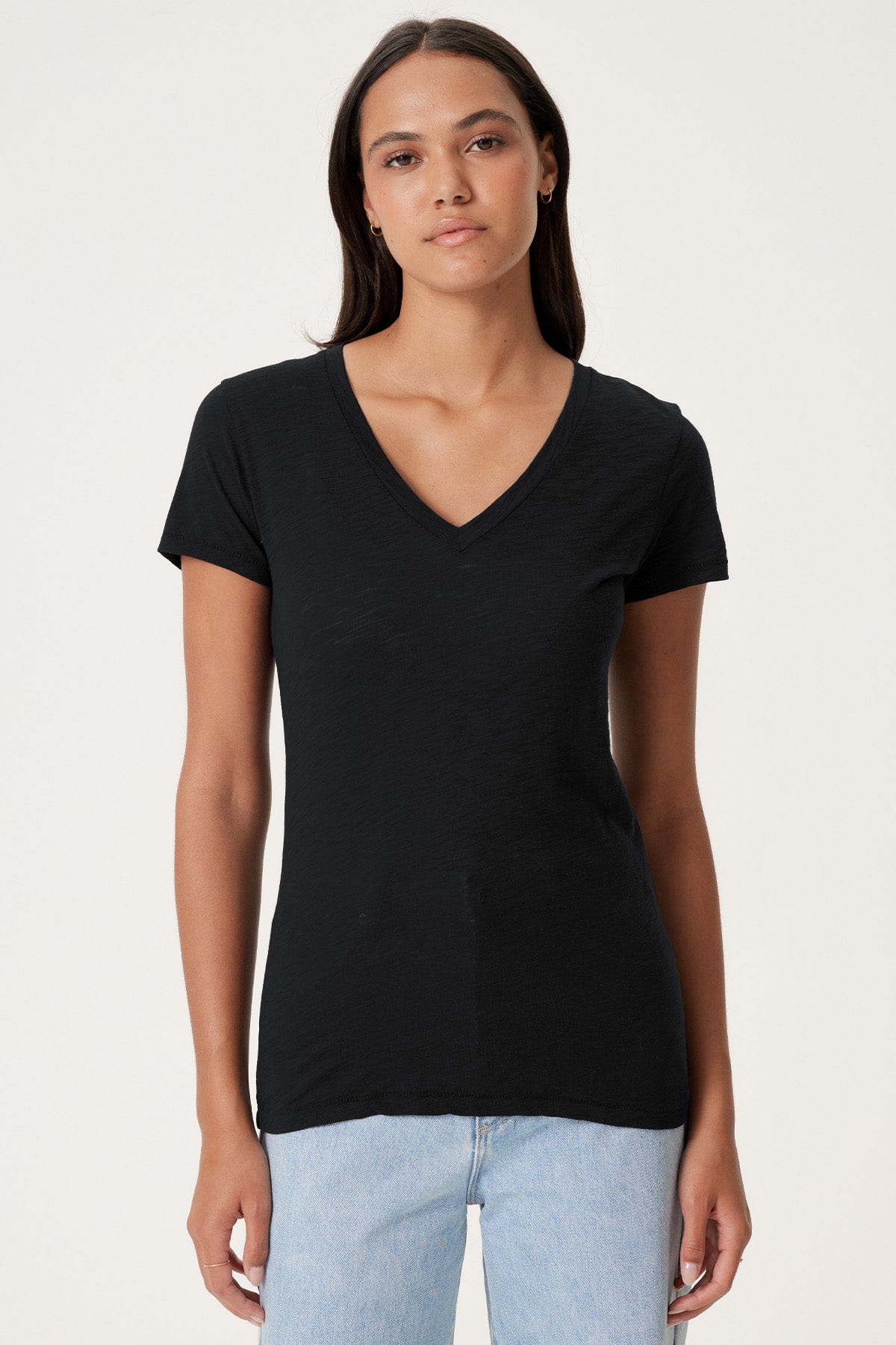 Signature Slub V Neck Tee - Goldie LeWinter #color_black