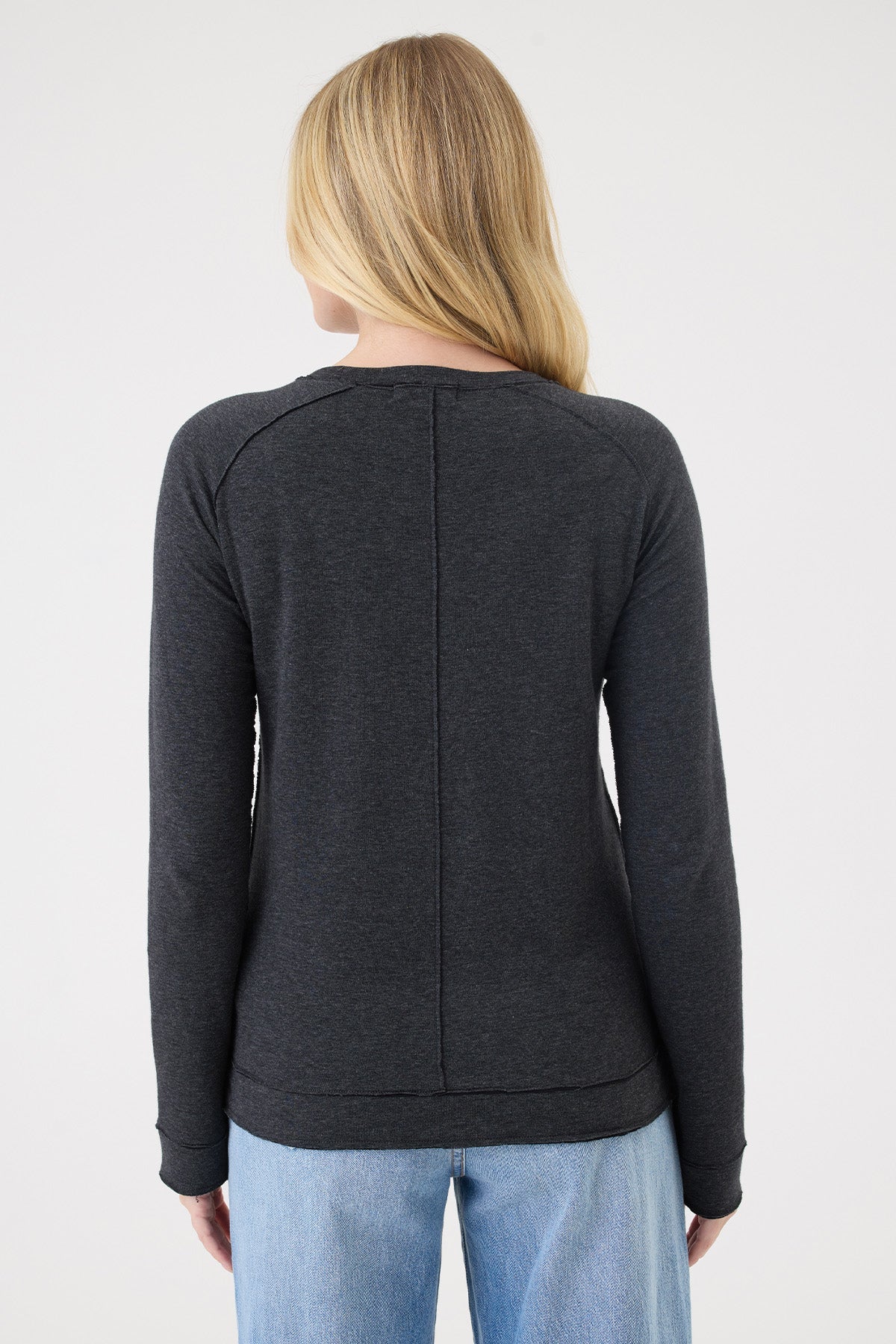Stella Pullover mit überschnittenen Schultern