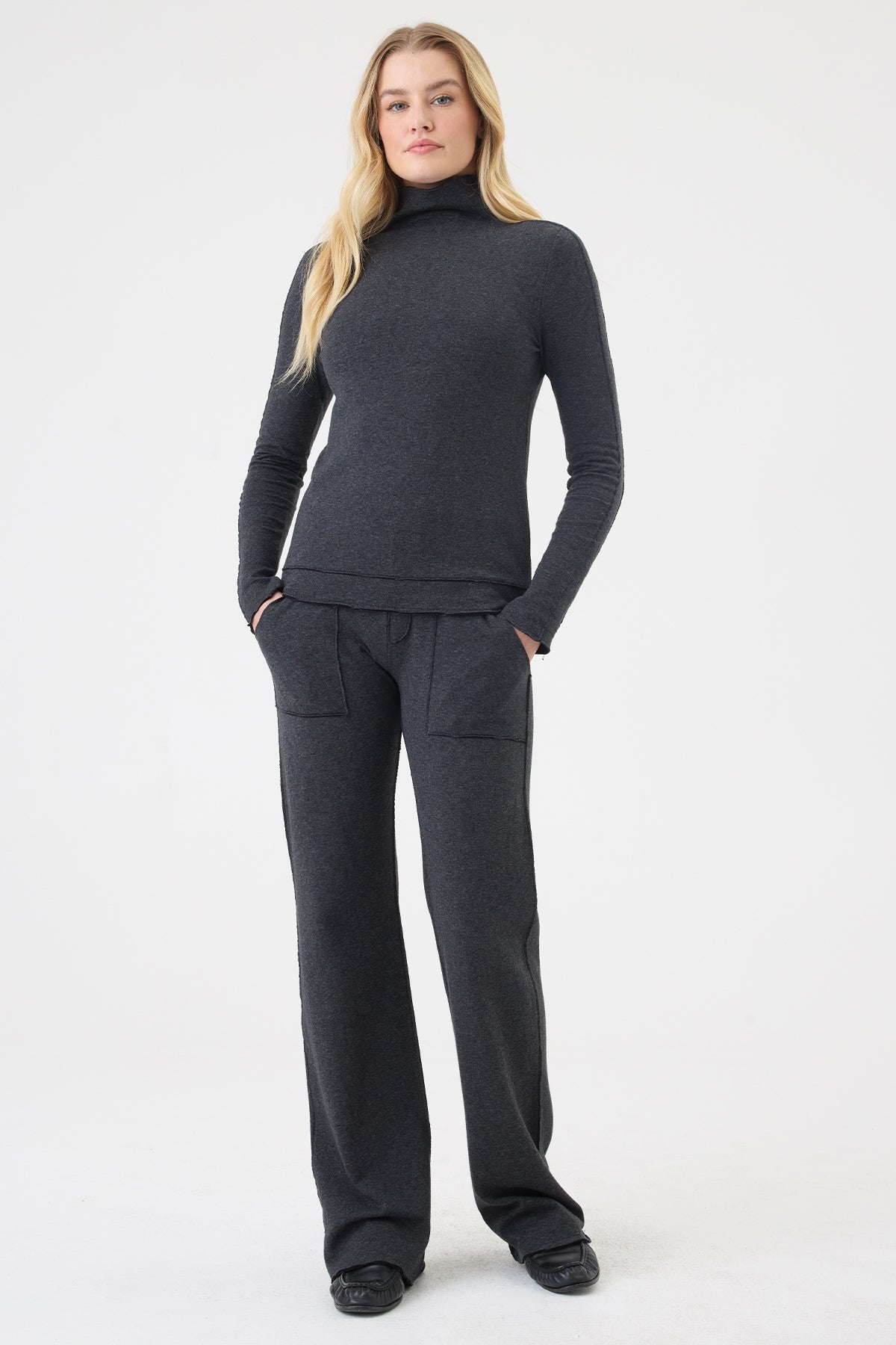 Stella Studio Hose