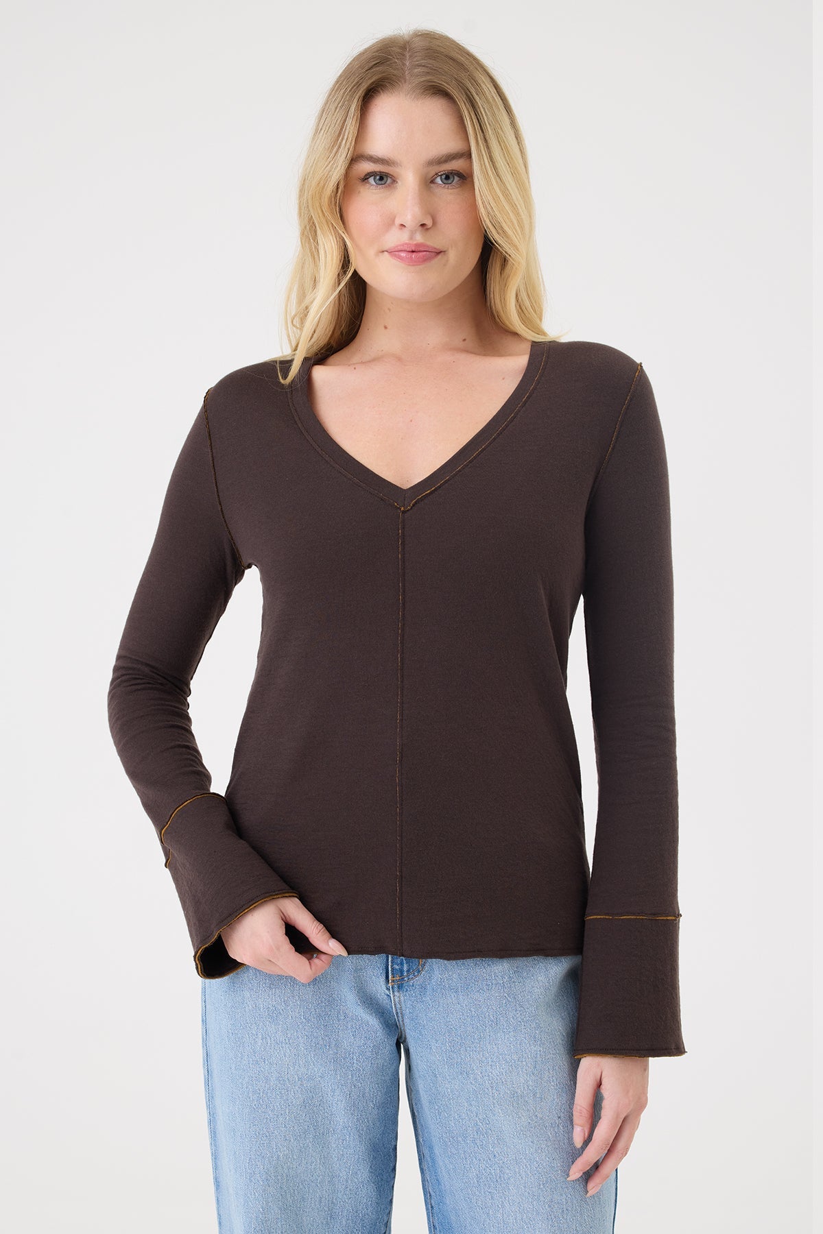 Stella V Neck Pullover - Goldie LeWinter #color_coffee / bronze