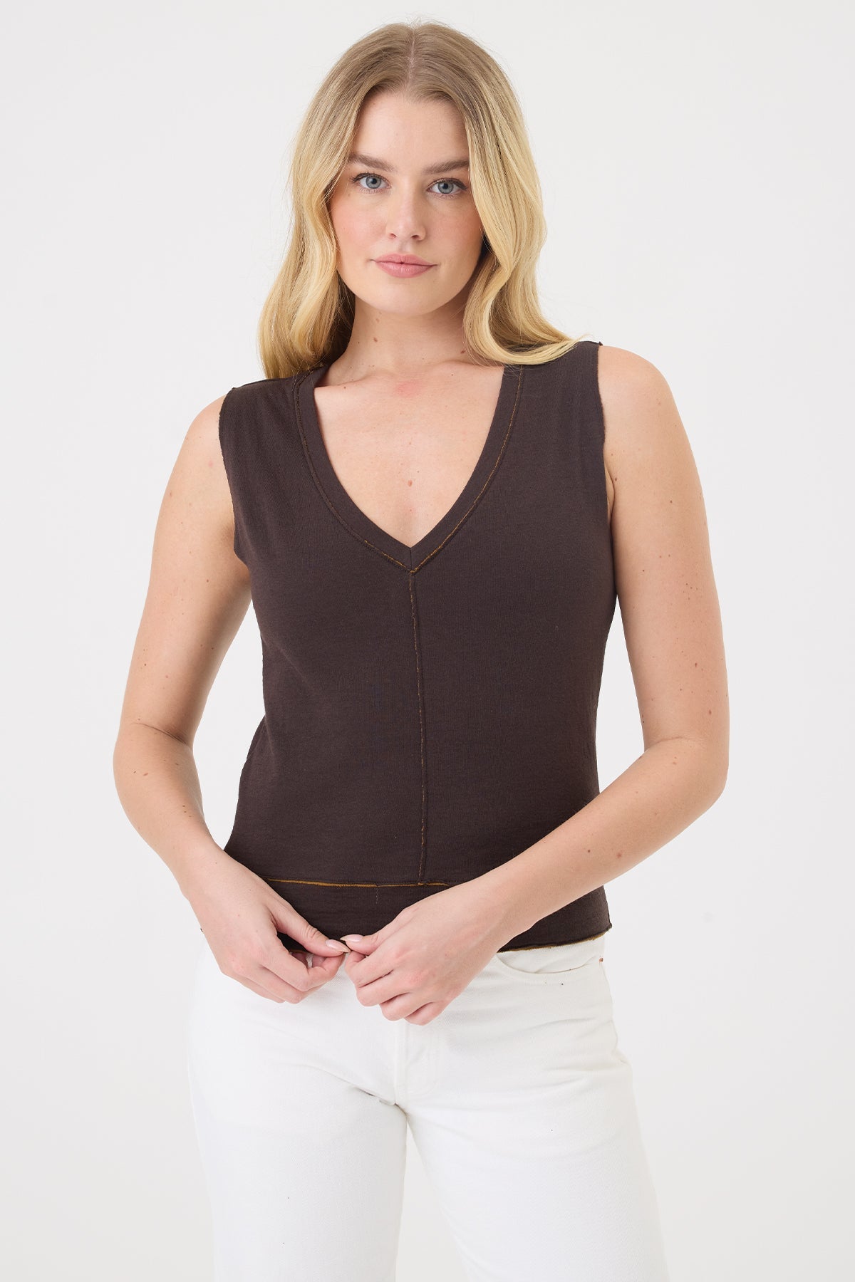 Stella Vest - Goldie LeWinter #color_coffee / bronze