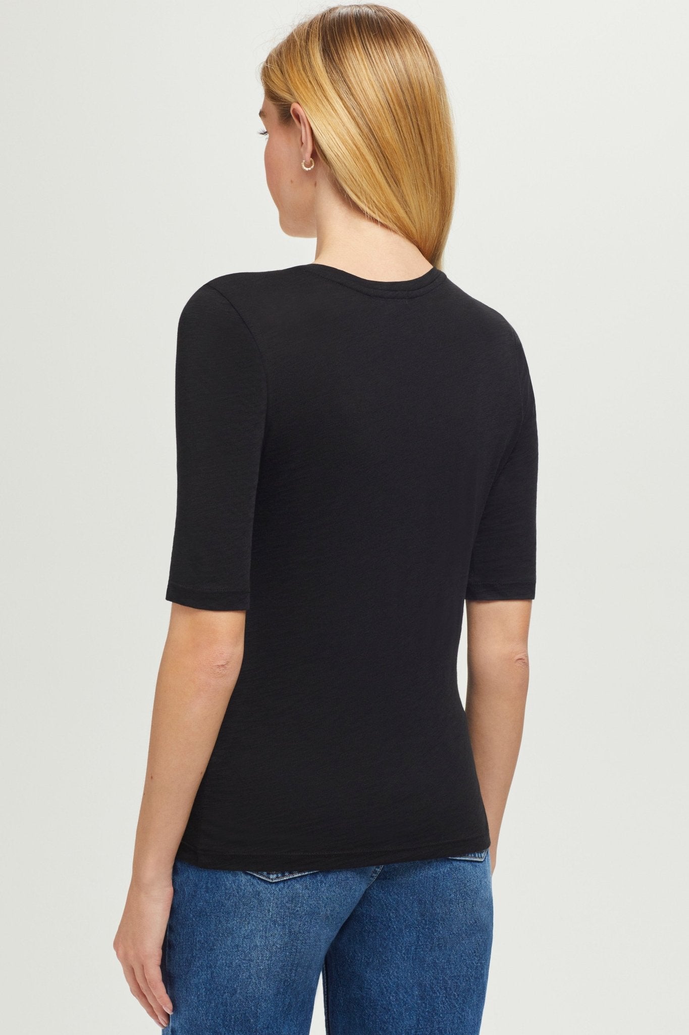 Signature Slub Half Sleeve Tee - Goldie LeWinter #color_black