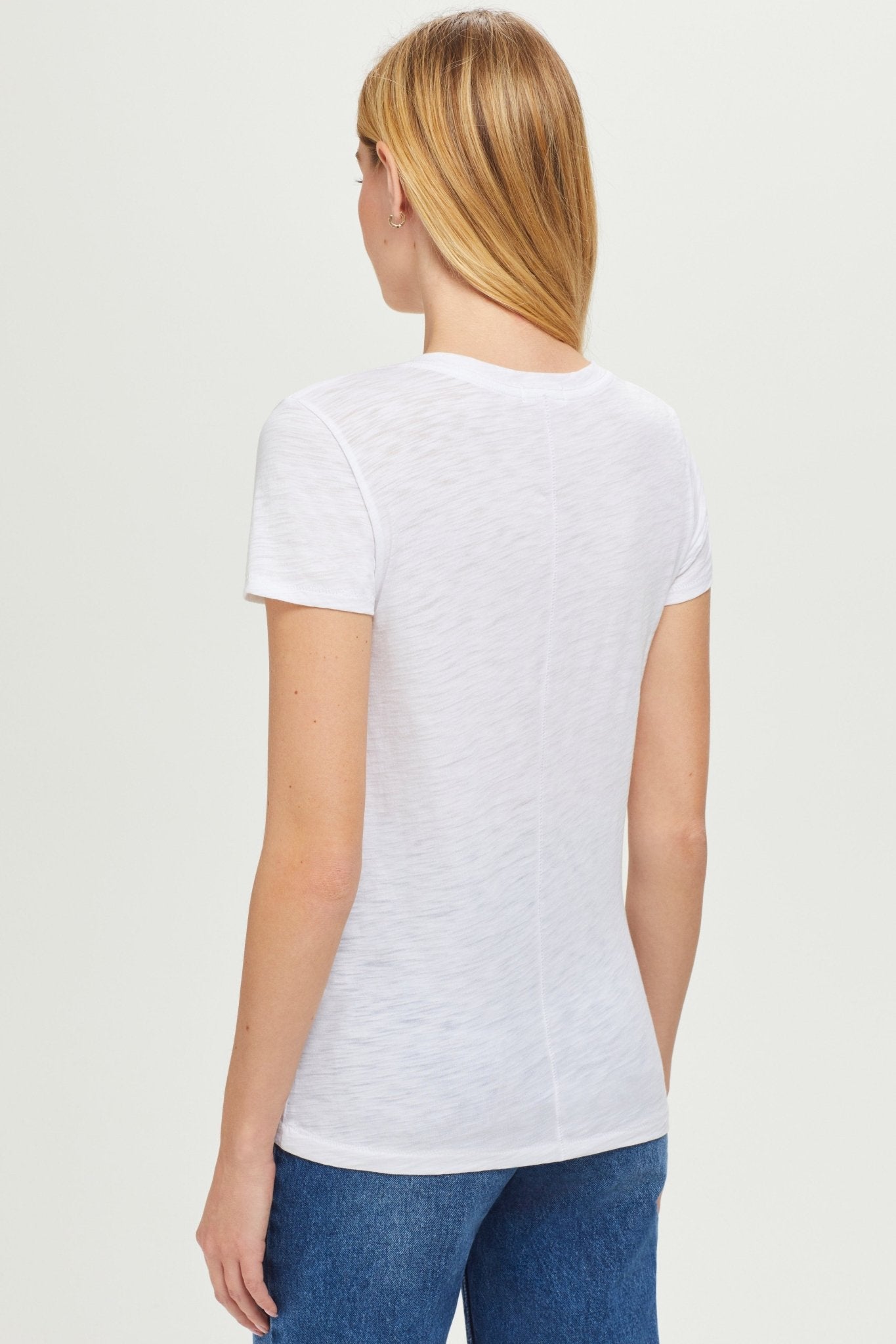 Signature Slub V Neck Tee - Goldie LeWinter