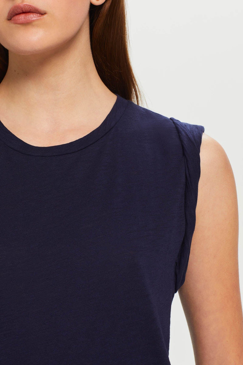 Dree Muscle Tee - Goldie LeWinter