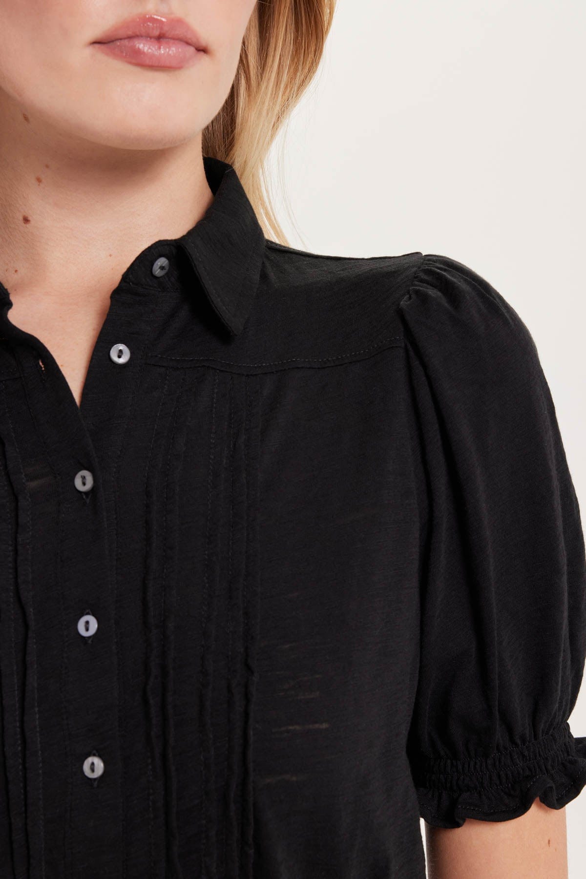 Amelie Pintuck Blouse - Goldie LeWinter