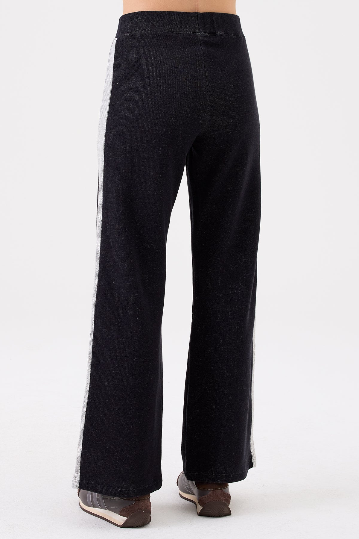 Melrose Studio Pant - Goldie LeWinter #color_black