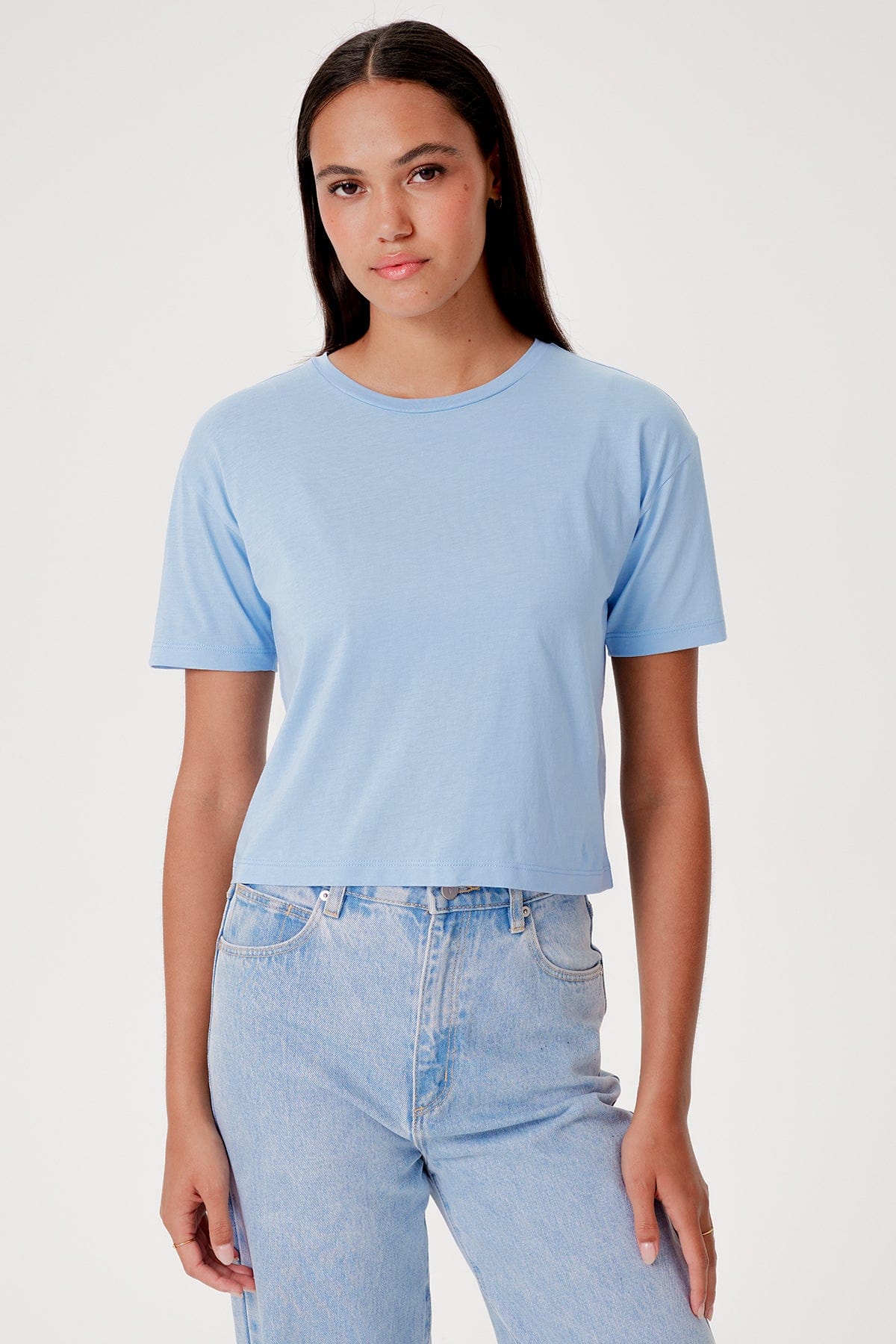 Organic Crop Girlfriend Tee - Goldie LeWinter
