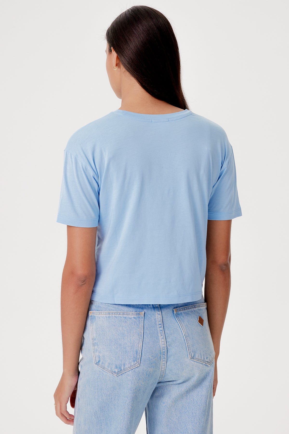 Organic Crop Girlfriend Tee - Goldie LeWinter