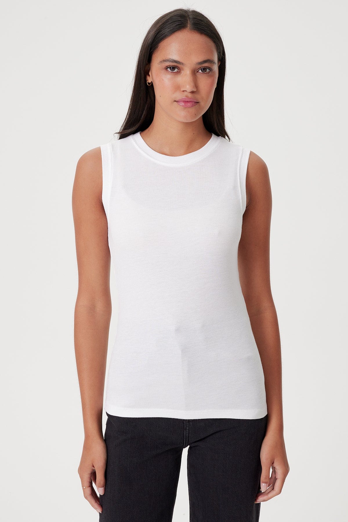 Ribbed Sleeveless Tee - Goldie LeWinter