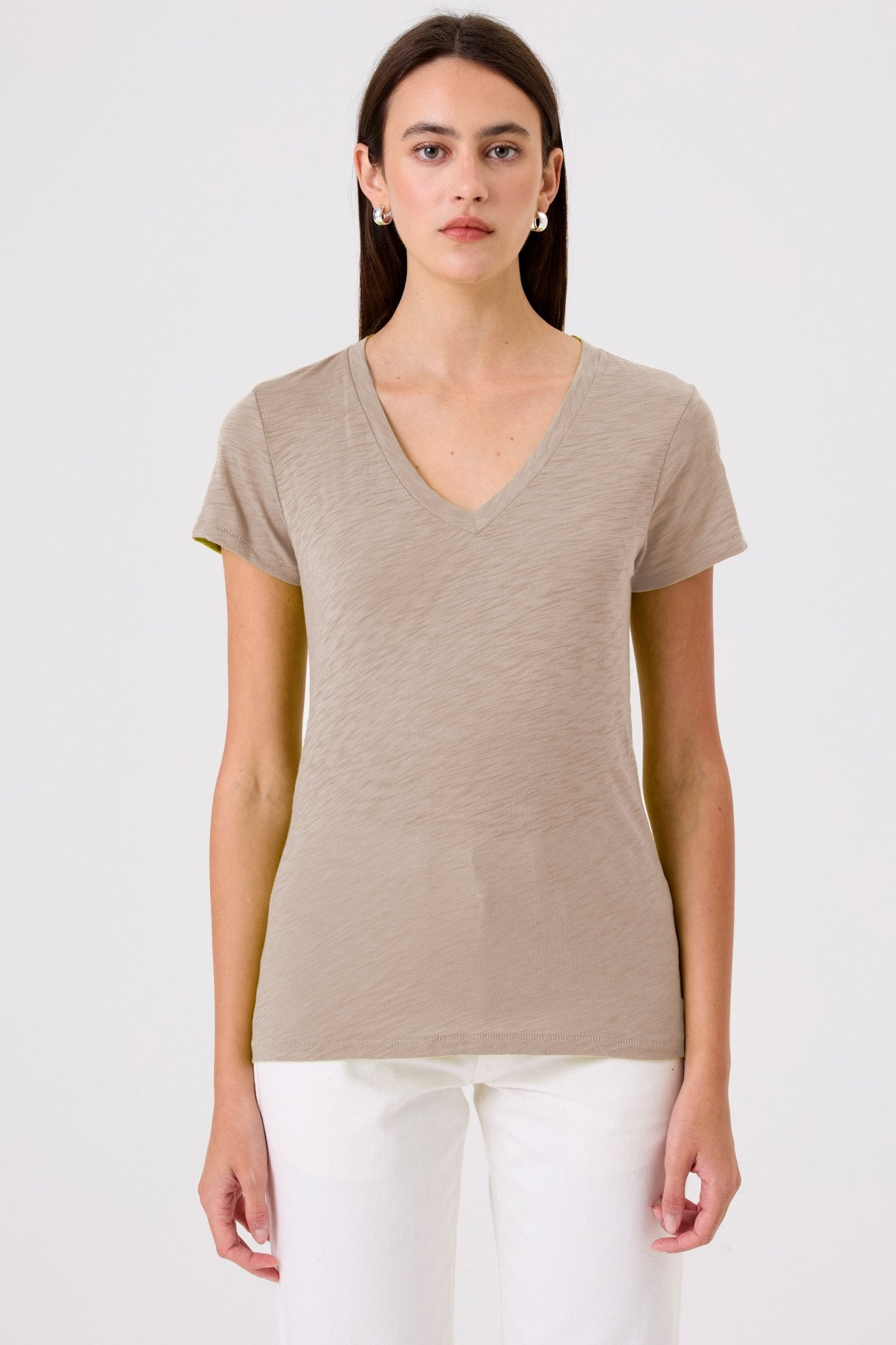 Signature Slub V Neck Tee - Goldie LeWinter