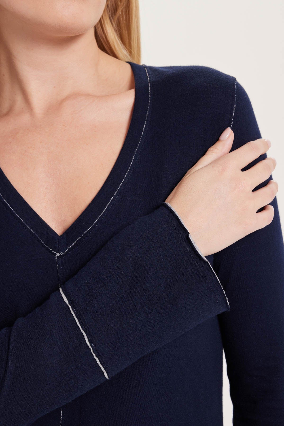 Stella V Neck Pullover - Goldie LeWinter