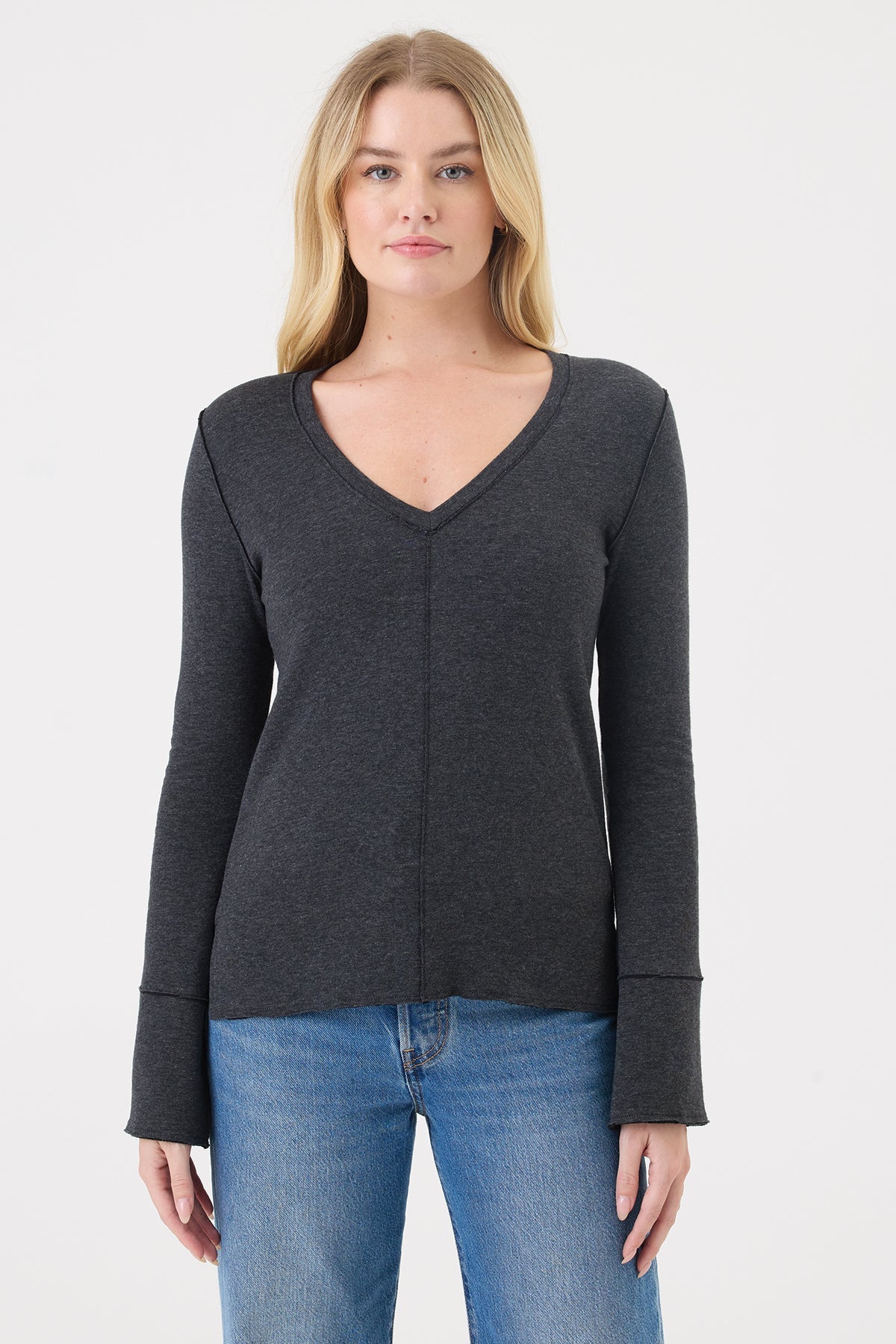 Stella V Neck Pullover