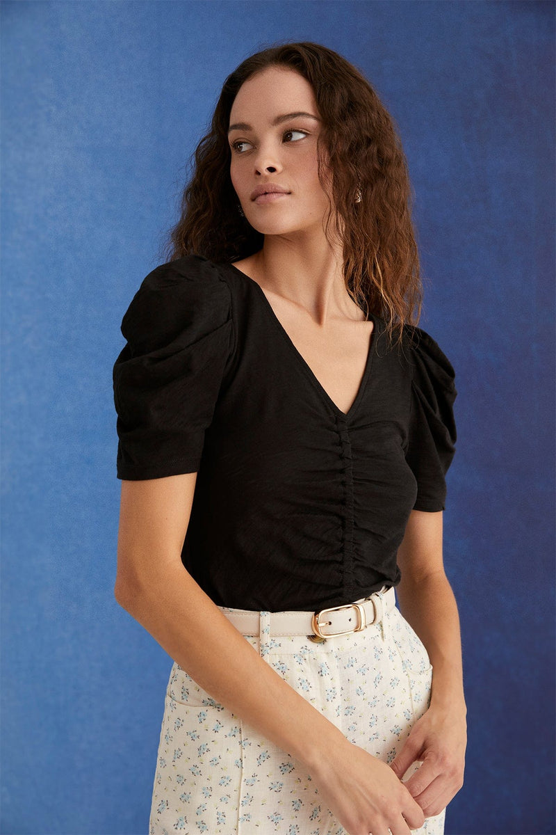 Duchess Tee - Goldie Lewinter